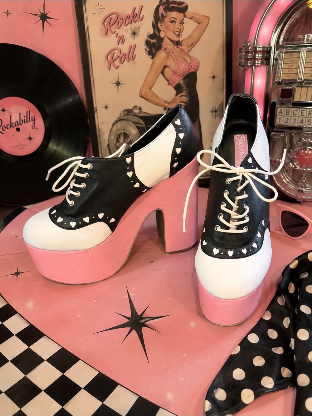 RARE Sugarbaby Dolls Kill Size 9 Pink Platform Oxford Heels Rockabilly